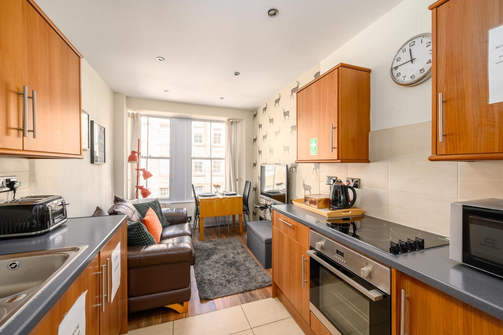 F&o - 1 Bedroom Royal Mile Stunning Castle View Sleeps 2 * Édimbourg
